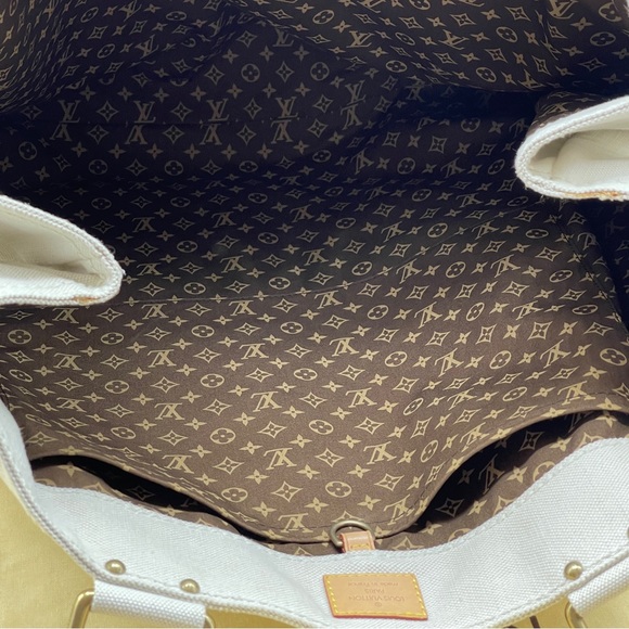 Louis Vuitton Globe Shopper Gm Cruise Collection Trunks and Bags Rare Tote Bag - Picture 10 of 16